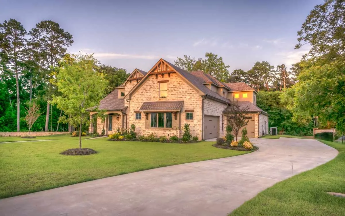 Drying & Dehumidification in Cleveland, MS